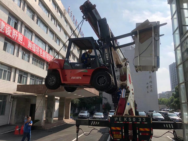 醫(yī)院設備高空搬運
